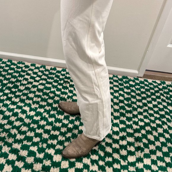 Citizens of Humanity White Daphne High-Rise Stovepipe Jeans - Picture 5 of 11